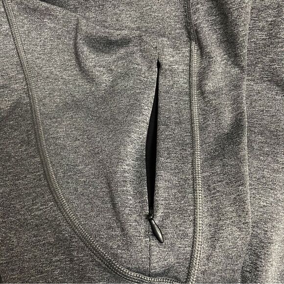 Athleta Up For Anything 7/8 Legging in Gray Heather Women’s Size XSP | XS Petite - Picture 7 of 8